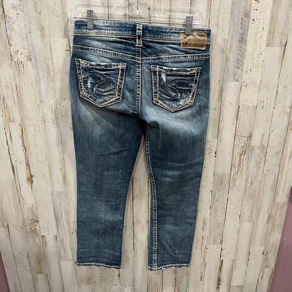 Silver Suki Low Rise Cropped Jeans Stitched Distressed Womens Size 26 - Picture 5 of 10